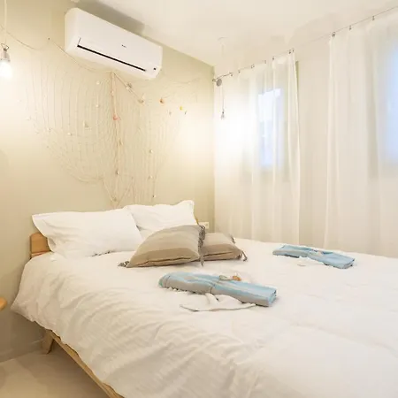 Sea And Sun Luxury Pools' Βίλα