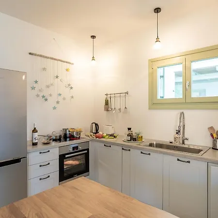 Villa Sea And Sun Luxury Pools' Chorefton