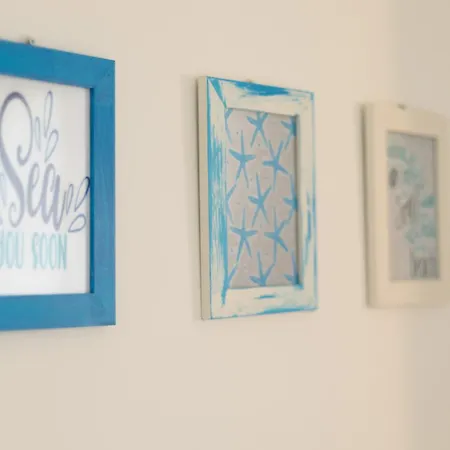 Sea And Sun Luxury Pools' Willa