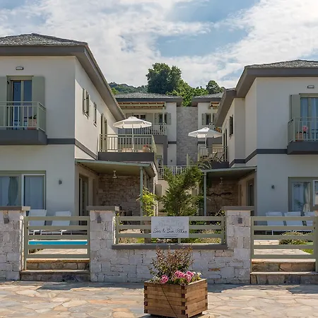 Sea And Sun Luxury Pools' Villa
