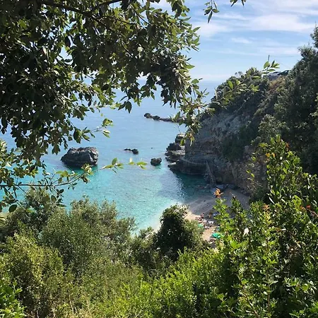 Sea And Sun Luxury Pools' Willa *